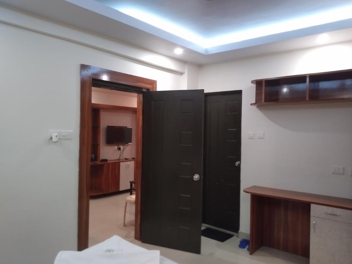 La Platina Premium Suites, Near Puri Sea Beach Екстер'єр фото