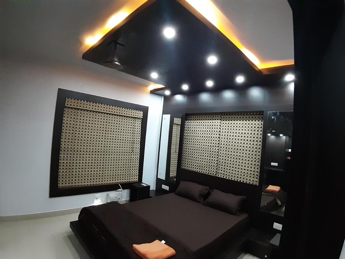 La Platina Premium Suites, Near Puri Sea Beach Екстер'єр фото